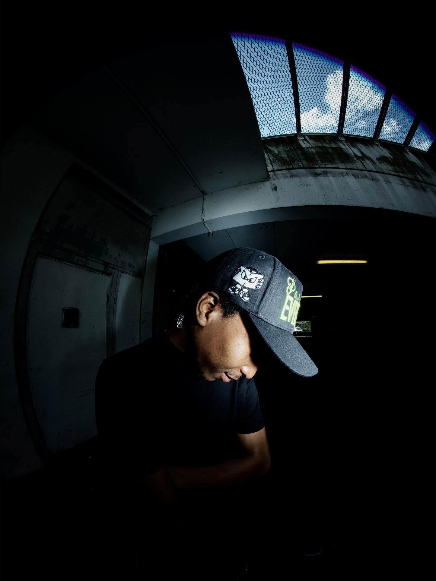 PARANOID BLACK CAP