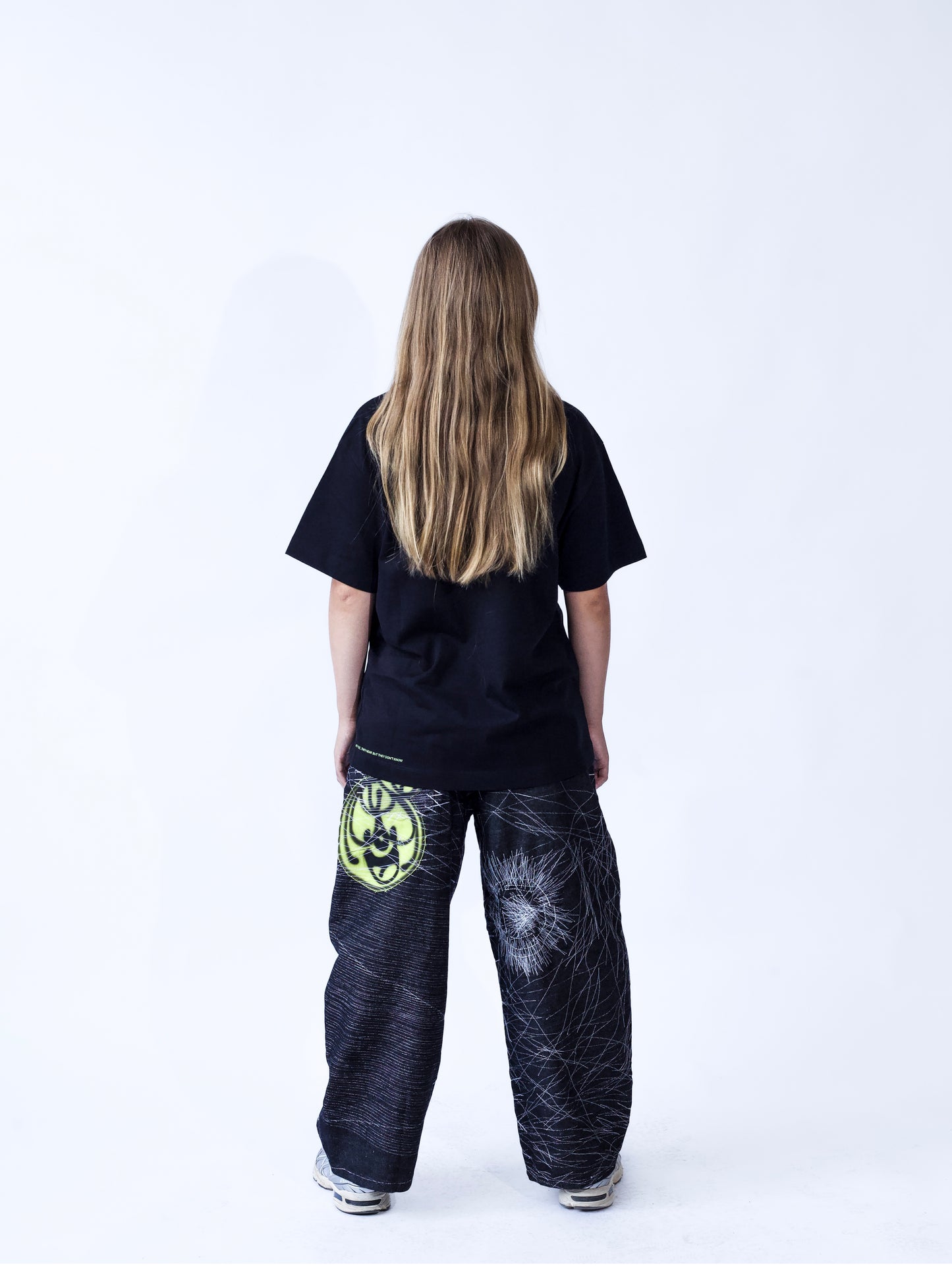 PARANOID PANT. S 01