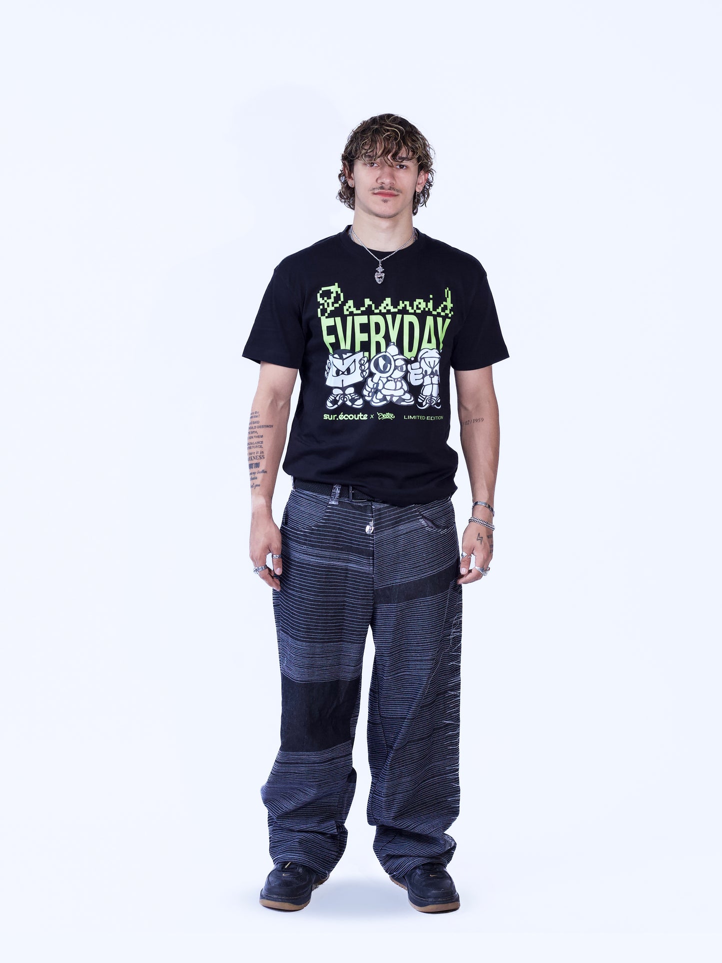 PARANOID PANT. L