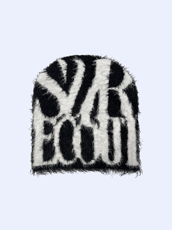 STAR BLACK BEANIE — bonnet noir tissé jacquard, sur.écoute