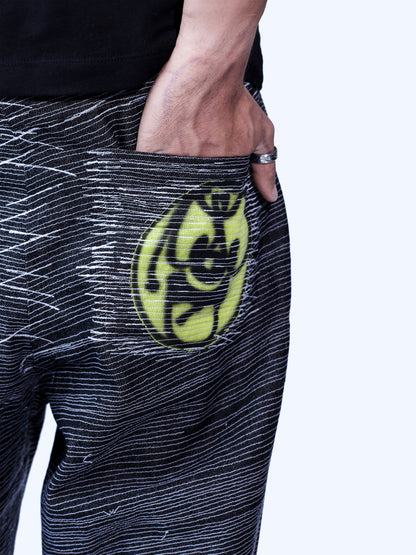 PARANOID PANT. L