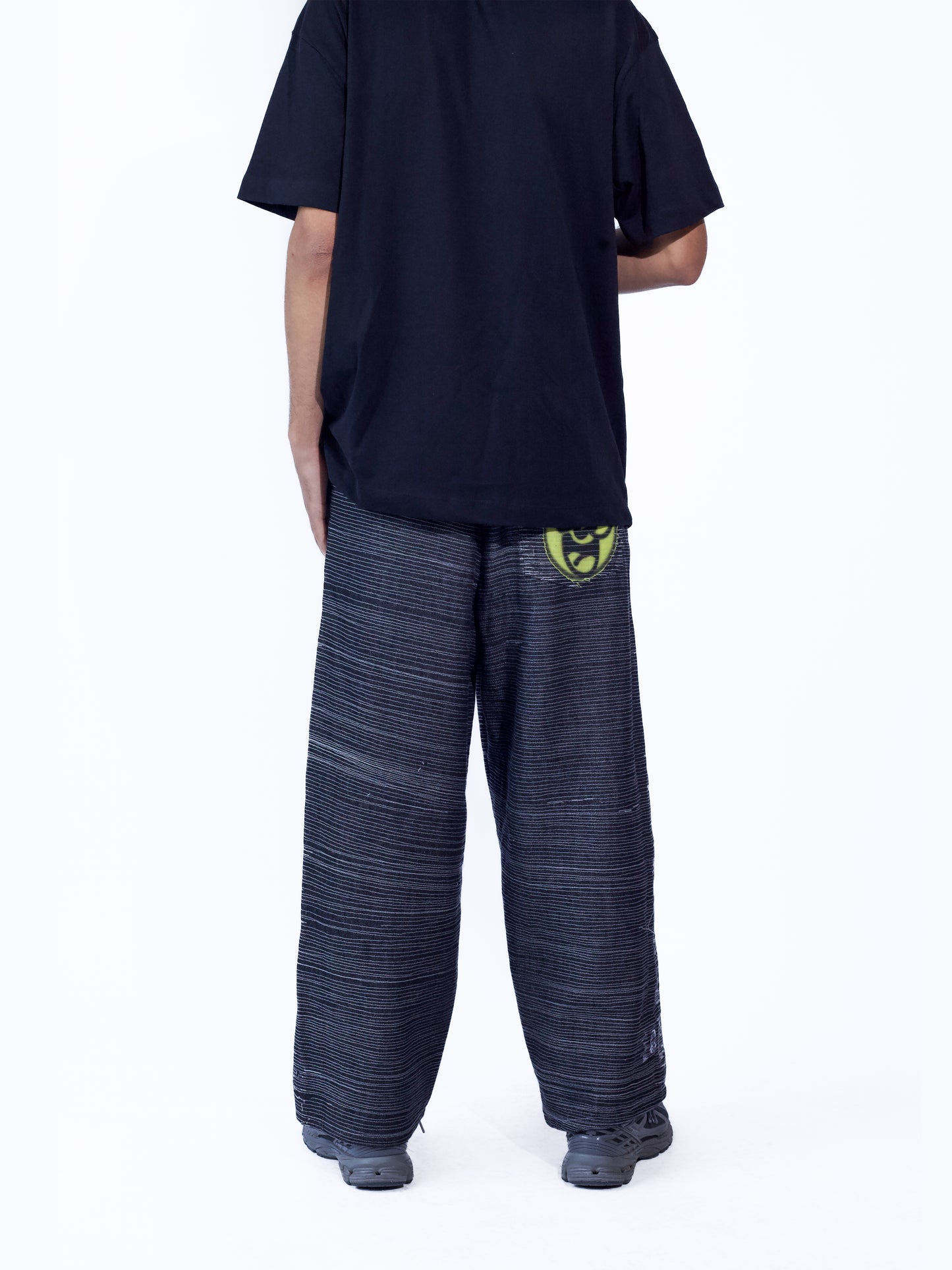 PARANOID PANT. S 03